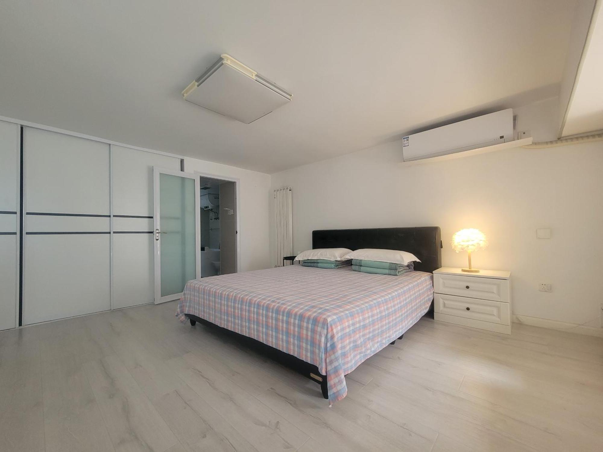 Chaoyang Joy Hardcover Apartemen
