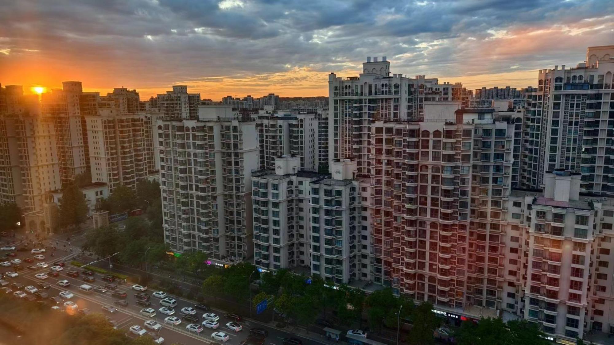Chaoyang Joy Hardcover Apartemen *
